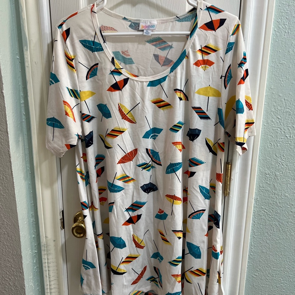 LuLaRoe Colorful Umbrella Print Top